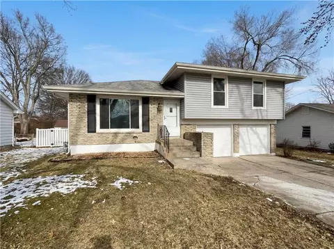 14600 E 33rd St, Independence, MO 64055