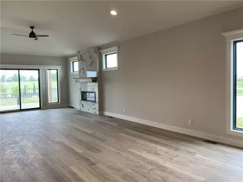 Living - 27604 E 128th Ct, Lees Summit, MO 64086 photo 2 of 6