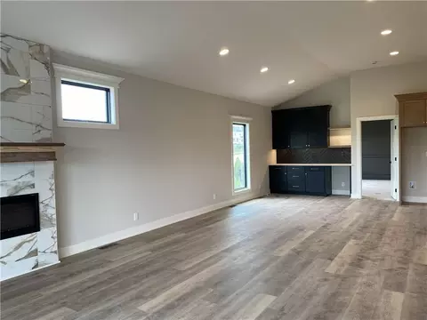 Living - 27604 E 128th Ct, Lees Summit, MO 64086 photo 4 of 6