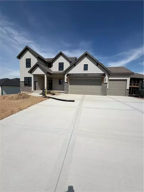 13630 Clover Ct, Kearney, MO 64060