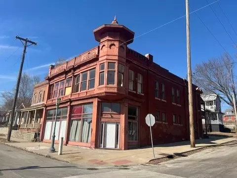 1421 Penn St, Saint Joseph, MO 64503