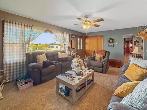 Living - 20567 York Rd, Brunswick, MO 65236 photo 4 of 5