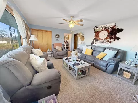 Living - 20567 York Rd, Brunswick, MO 65236 photo 3 of 5