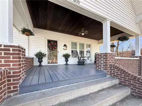 Exterior - 300 E 2nd St, Norborne, MO 64668 photo 8 of 11