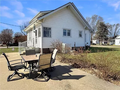 Exterior - 300 E 2nd St, Norborne, MO 64668 photo 5 of 11