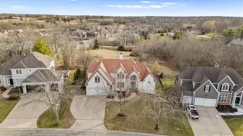 4113 W 150th St, Overland Park, KS 66224