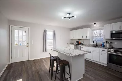 Other - 300 E Florence St, Windsor, MO 65360 photo 5 of 9