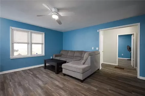 Living - 300 E Florence St, Windsor, MO 65360 photo 1 of 2