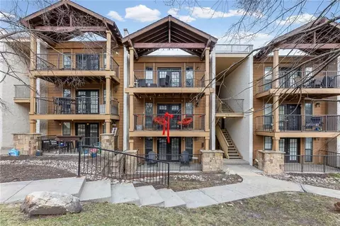 4727 Jarboe St #55, Kansas City, MO 64112