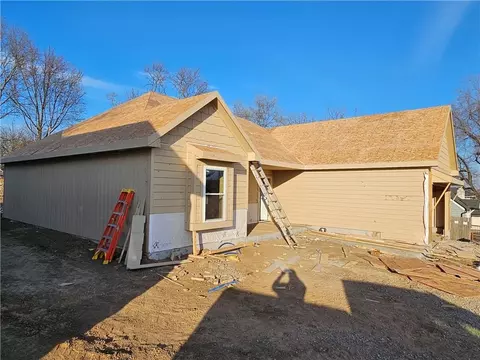 8804 W 49th Ter, Merriam, KS 66203