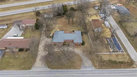 1005 N Old Highway 71, Adrian, MO 64720