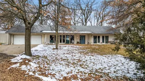 3724 N Perrin Rd, Independence, MO 64058