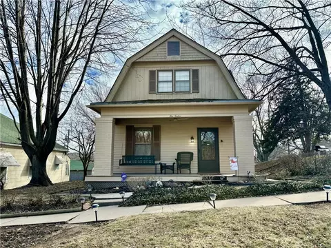 1012 Logan St, Saint Joseph, MO 64505