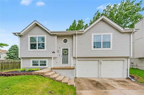 8531 NE 110th Ter, Kansas City, MO 64157