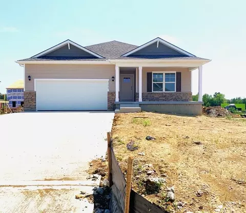 21065 W 217th St, Spring Hill, KS 66083