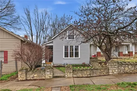 526 Kiowa St, Leavenworth, KS 66048