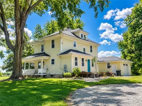 20652 State Route Z Hwy, Cosby, MO 64436