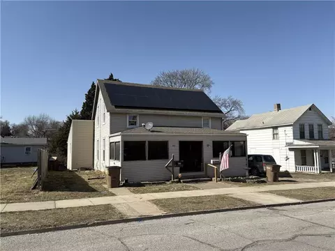 433435 S 5th St, Atchison, KS 66002