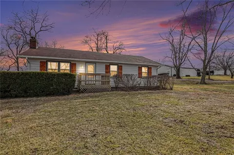 12120 SE West Rd, Edgerton, MO 64444