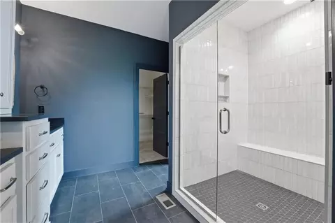 Bath - 11717 E 231st St, Peculiar, MO 64078 photo 3 of 5