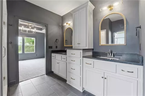 Bath - 11717 E 231st St, Peculiar, MO 64078 photo 2 of 5