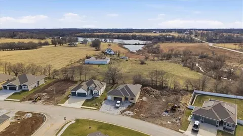 View/Area - 11717 E 231st St, Peculiar, MO 64078 photo 2 of 2