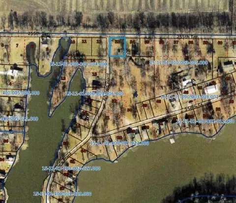 255 Th Ter, Freeman, MO 64746