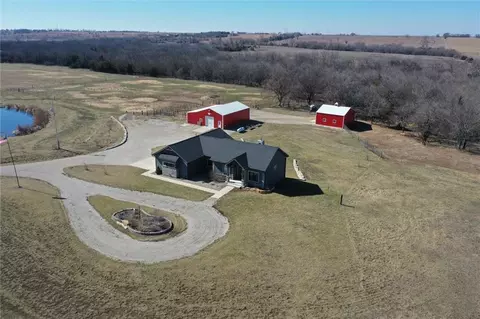 Other - 537 E 550 Rd, Overbrook, KS 66524 photo 12 of 15