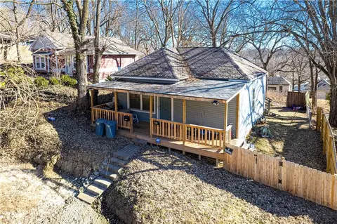 2911 N 6th St, Saint Joseph, MO 64505