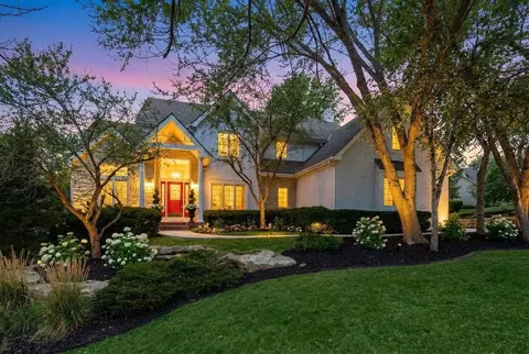 26266 W 110th Ter, Olathe, KS 66061