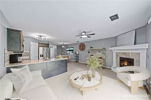 9513 N Main St, Kansas City, MO 64155