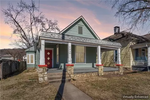 426 Benton Ave, Excelsior Springs, MO 64024