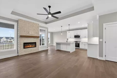 24995 W 94th Pl, Lenexa, KS 66227