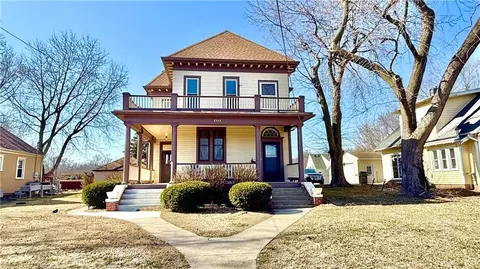 2324 Goff Ave, Saint Joseph, MO 64506