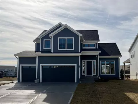 1601 SW Arbor Park Dr, Lees Summit, MO 64082