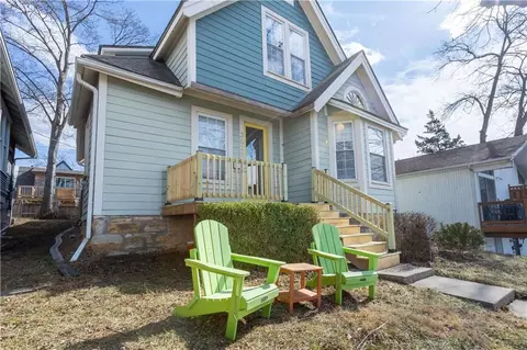 3629 State Line Rd, Kansas City, MO 64111