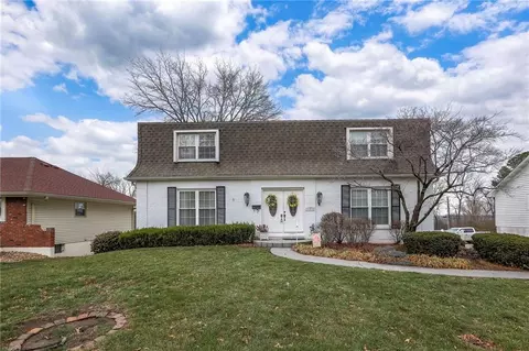14816 E 33rd St, Independence, MO 64055