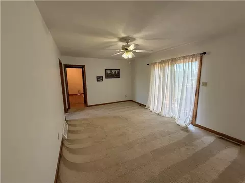 Living - 404 N 14th St, Atchison, KS 66002 photo 5 of 6