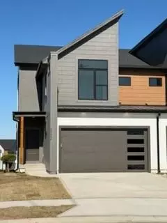 22504 W 93rd Ter, Lenexa, KS 66227