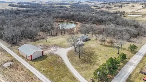 720 SW 800th Rd, Chilhowee, MO 64733 photo 3