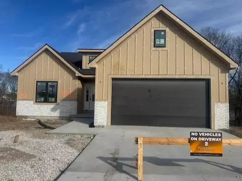 9727 N Montclair Ave, Kansas City, MO 64153