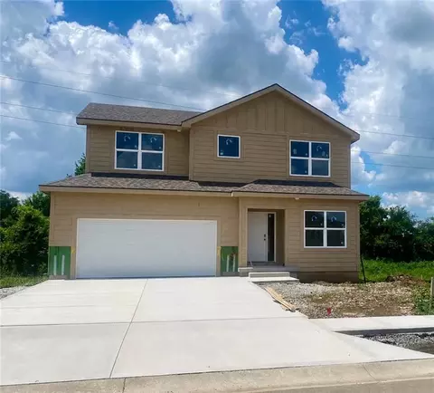 19362 Skyview Ln, Spring Hill, KS 66083