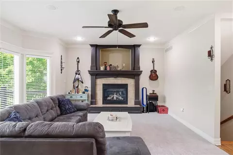 Living - 312 SE Battery Dr, Lees Summit, MO 64063 photo 1 of 2