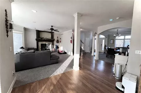 312 SE Battery Dr, Lees Summit, MO 64063