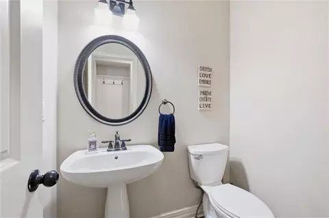 Bath - 312 SE Battery Dr, Lees Summit, MO 64063 photo 1 of 5