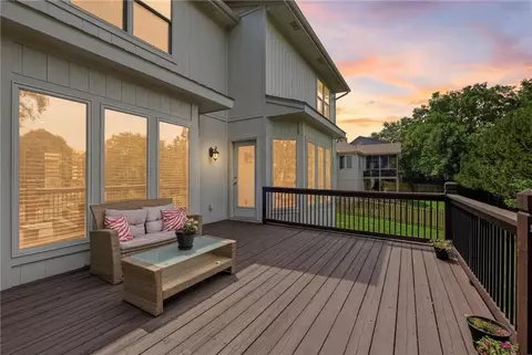 Exterior - 312 SE Battery Dr, Lees Summit, MO 64063 photo 2 of 10
