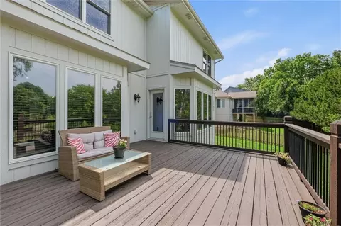 Exterior - 312 SE Battery Dr, Lees Summit, MO 64063 photo 10 of 10
