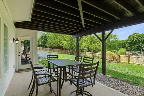 Exterior - 312 SE Battery Dr, Lees Summit, MO 64063 photo 4 of 10