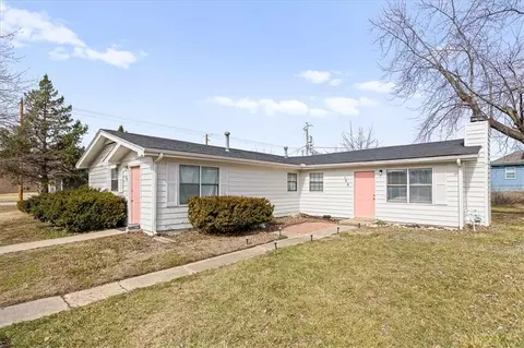 104 E Sunrise Dr, Belton, MO 64012