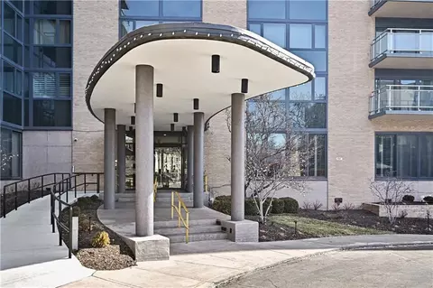 4545 Wornall Rd #610, Kansas City, MO 64111